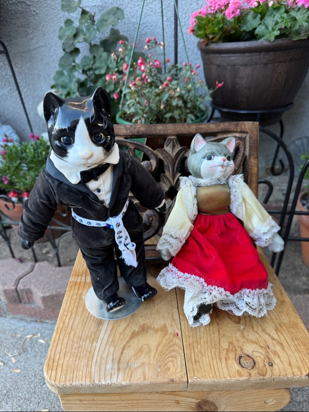 Vintage Cat Couple Porcelain Dolls - Black & Red Attire